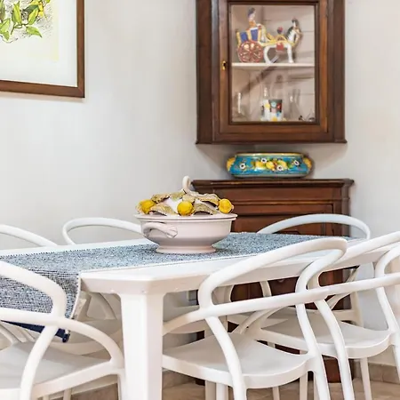 Casa - Le Mennule Alliste